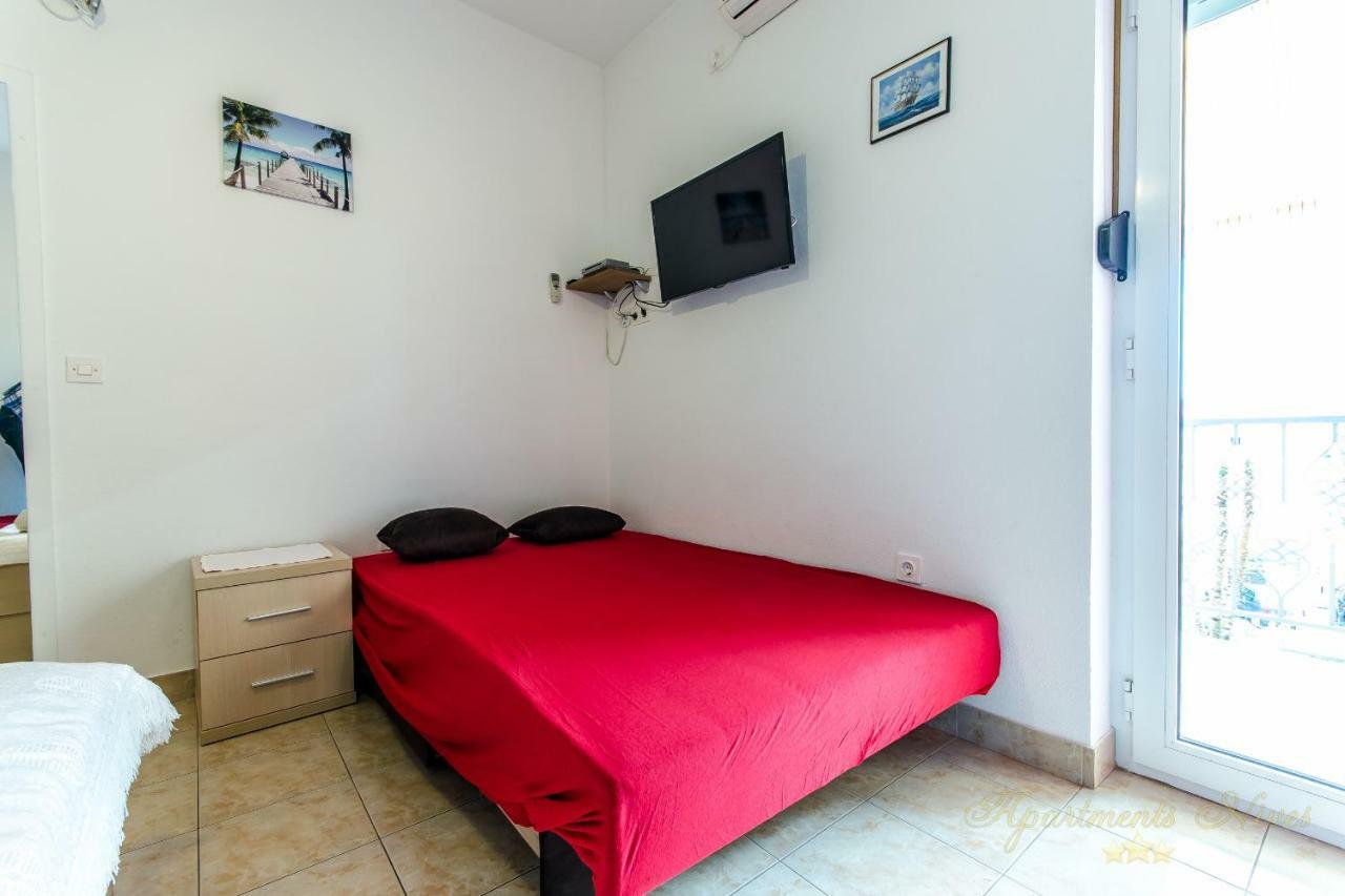 Apartments Nives Suhi Potok Есенице Экстерьер фото