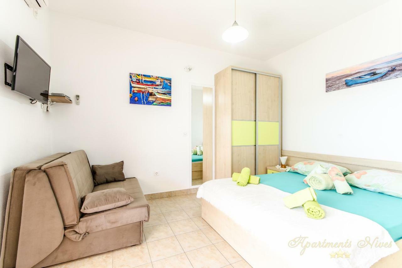 Apartments Nives Suhi Potok Есенице Экстерьер фото