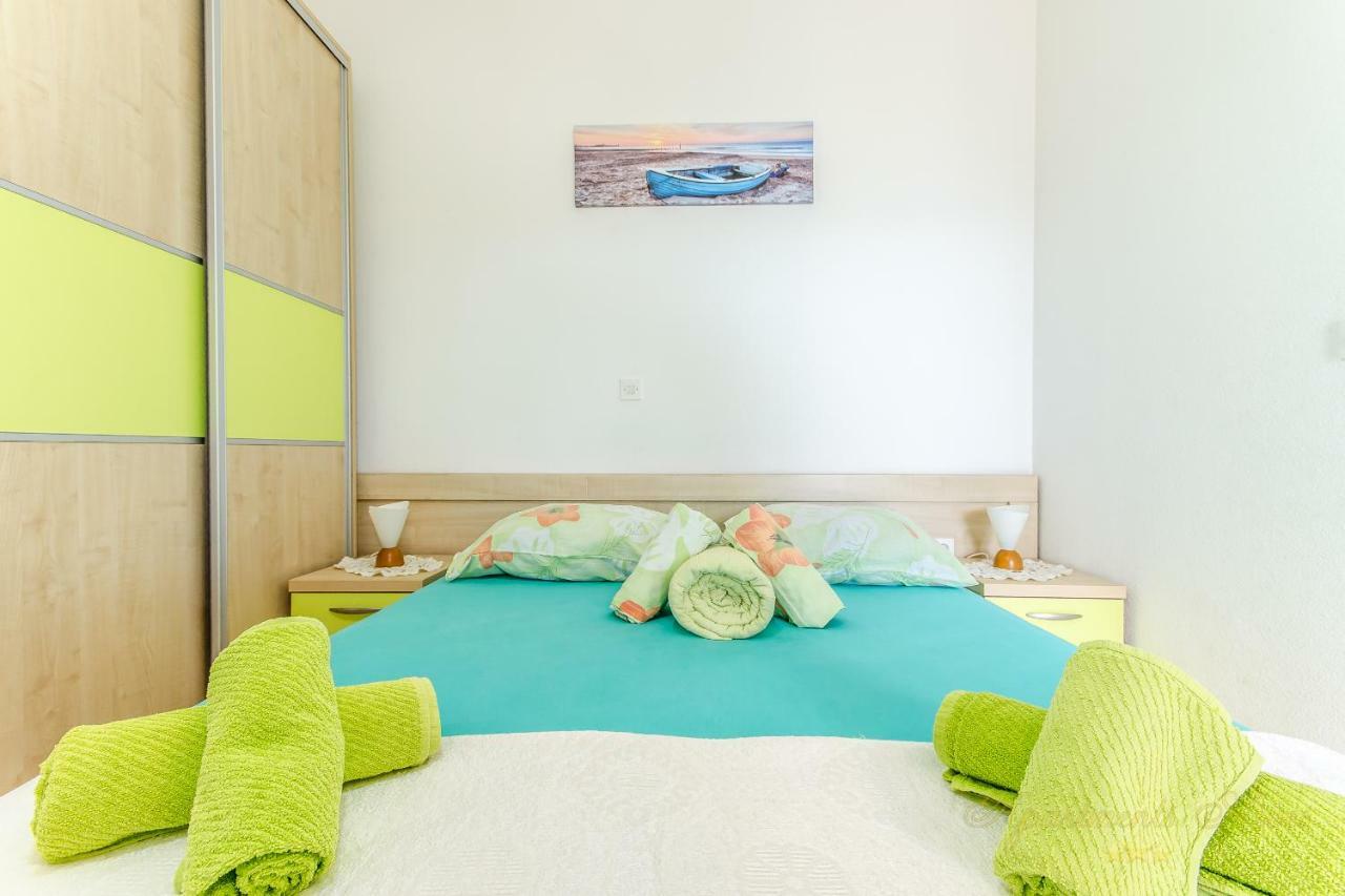 Apartments Nives Suhi Potok Есенице Экстерьер фото