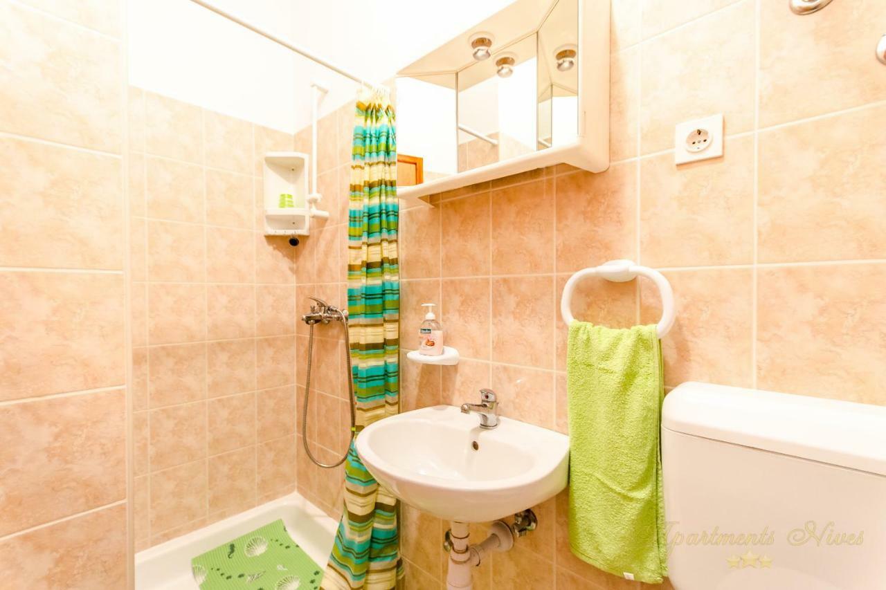 Apartments Nives Suhi Potok Есенице Экстерьер фото